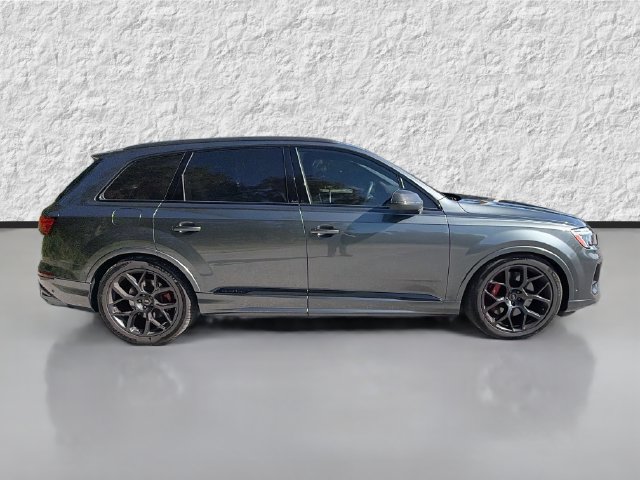 Used 2025 Audi SQ7 Prestige AWD/4WD image 2