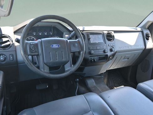 Used 2012 Ford F250 XL w/ PWR Equipment Group image 20