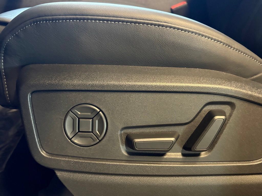 New 2026 Audi Q5 Premium Plus AWD/4WD image 22
