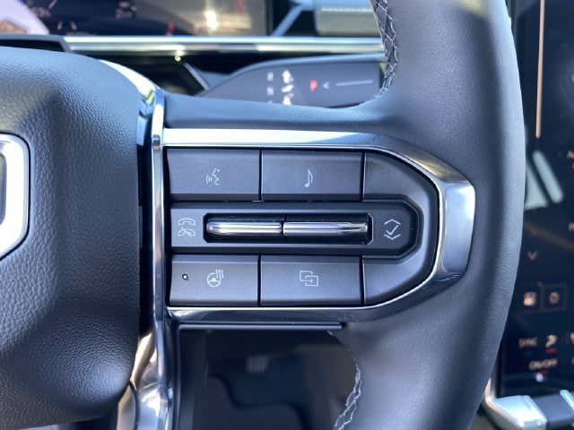 Used 2025 GMC Sierra EV Denali AWD/4WD image 34