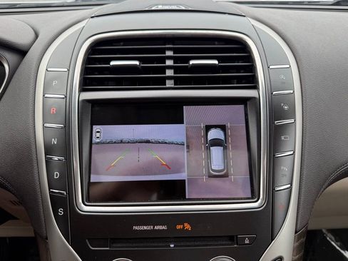 Used 2019 Lincoln Nautilus Reserve FWD image 29