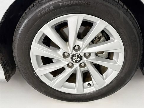 Used 2023 Toyota Camry LE FWD image 32