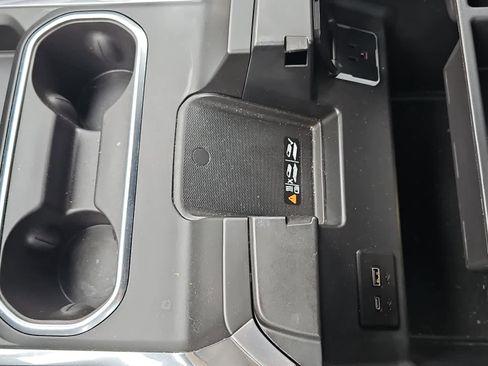 Used 2024 Chevrolet Silverado 2500 LTZ w/ LTZ Plus Package image 18