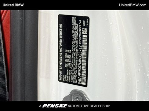 Used 2021 BMW Z4 M40i w/ Driving Assistance Package RWD image 13