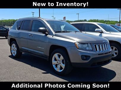Used 2011 Jeep Compass Limited w/ Sun/Sound Group