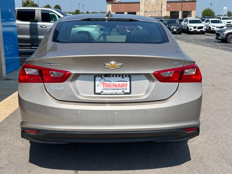 Used 2025 Chevrolet Malibu LT FWD image 4