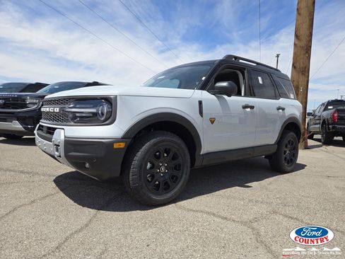 New 2026 Ford Bronco Sport Badlands AWD/4WD image 2