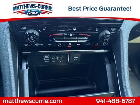 Used 2023 Jeep Grand Cherokee L Limited image 21