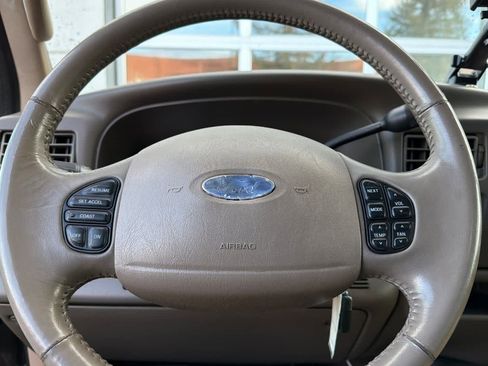 Used 2003 Ford Excursion Limited image 25