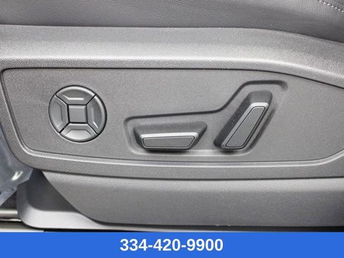 New 2025 Audi Q5 Premium Plus image 18