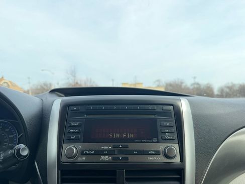 Used 2012 Subaru Forester 2.5X w/ Alloy Wheel Pkg image 12