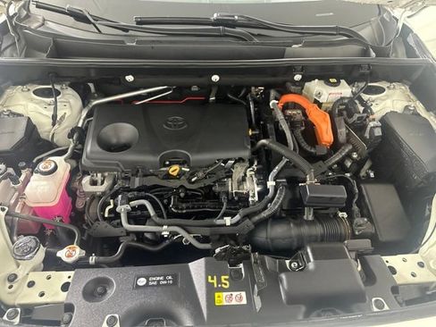 Used 2021 Toyota RAV4 XSE AWD/4WD image 11