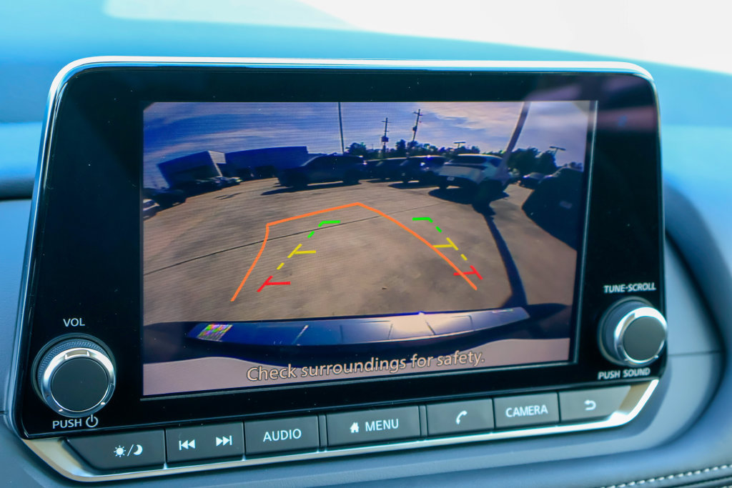 New 2026 Nissan Rogue SV FWD image 4