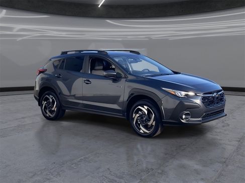 New 2026 Subaru Crosstrek 2.5i Limited w/ Crosstrek Mirror Package image 2