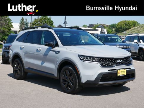 Used 2022 Kia Sorento S w/ Panoramic Sunroof Package AWD/4WD image 1