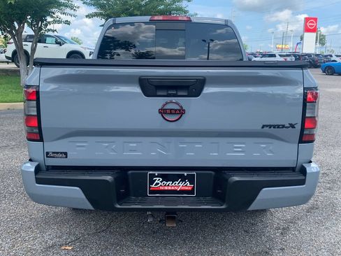Used 2024 Nissan Frontier Pro-X RWD image 6