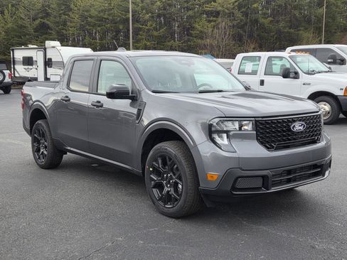 New 2026 Ford Maverick XLT w/ Black Appearance Package image 3