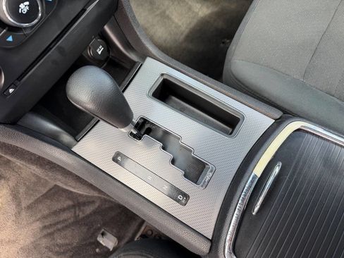 Used 2011 Dodge Charger SE image 13