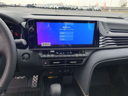 New 2026 Toyota Camry Hybrid w/ Multimedia Upgrade Package image 18