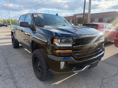 Used 2017 Chevrolet Silverado 1500 LT w/ All Star Edition AWD/4WD image 1