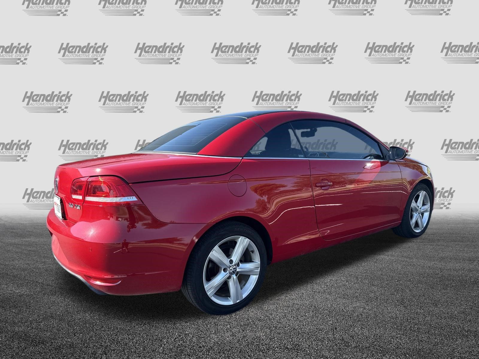 Used 2012 Volkswagen Eos Lux FWD image 10