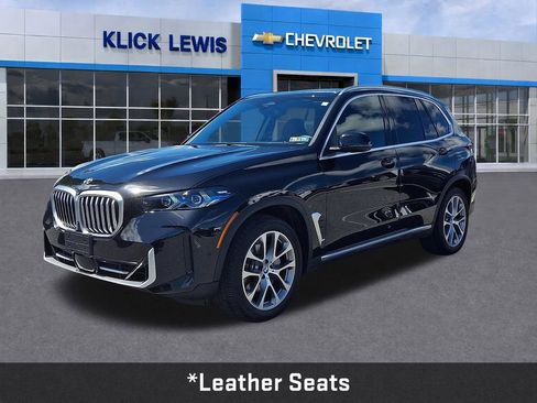 Used 2024 BMW X5 xDrive40i w/ Premium Package AWD/4WD image 3