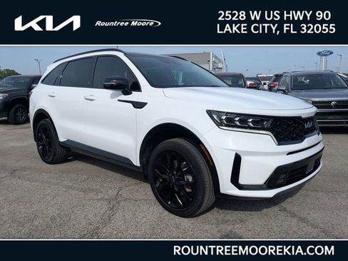Used 2023 Kia Sorento SX AWD/4WD image 1