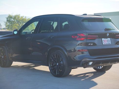 New 2026 BMW X5 sDrive40i w/ M Sport Package image 7