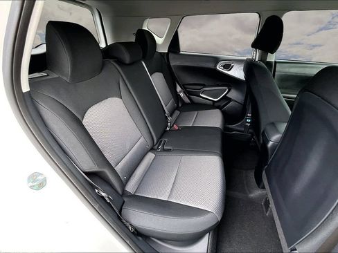 Used 2023 Kia Soul LX FWD image 25