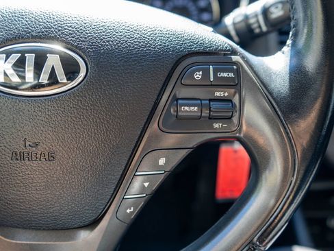Used 2014 Kia Forte EX FWD image 18