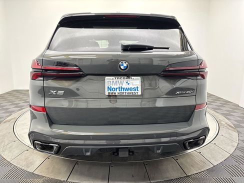 New 2026 BMW X5 xDrive40i w/ M Sport Package AWD/4WD image 15