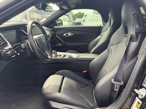 Used 2020 BMW Z4 sDrive30i w/ Convenience Package RWD image 16