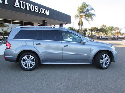 Used 2010 Mercedes-Benz GL 450 4MATIC image 9