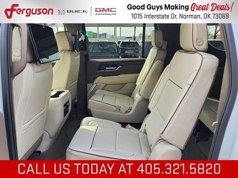 New 2026 GMC Yukon XL Denali w/ Denali Reserve Package AWD/4WD image 50