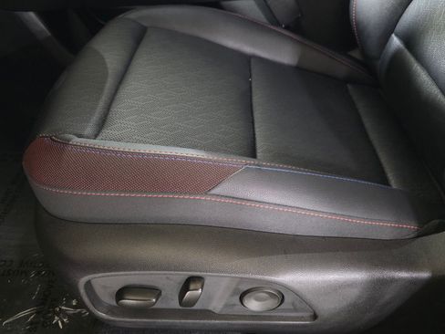 Used 2026 Chevrolet Equinox RS w/ Convenience Package III image 23