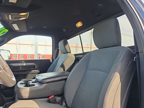 Used 2021 RAM 3500 Tradesman AWD/4WD image 17
