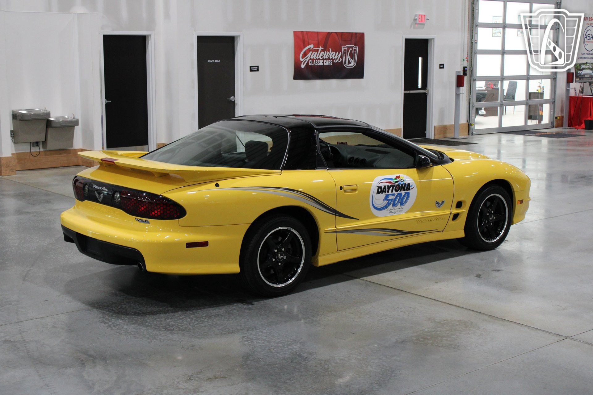 Used 2002 Pontiac Firebird Trans Am w/ SLP Firehawk Pkg RWD image 33