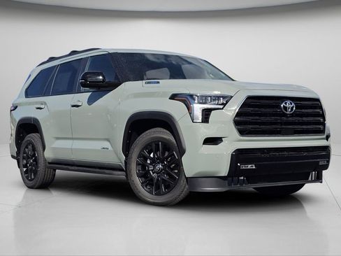 Used 2026 Toyota Sequoia Limited image 2