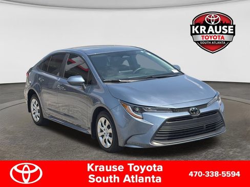 Used 2026 Toyota Corolla LE FWD image 1
