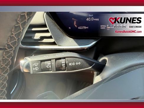 Used 2024 Buick Envision Preferred AWD/4WD image 15