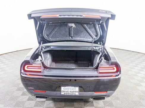 Used 2019 Dodge Challenger SRT Hellcat w/ Laguna Leather Package image 32