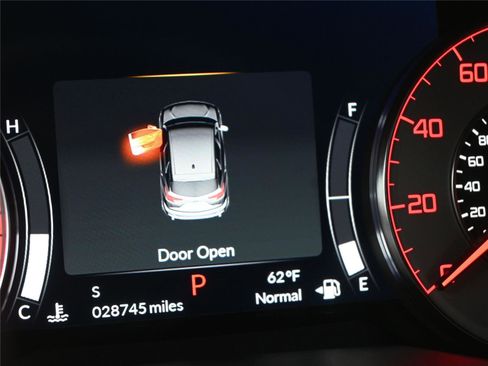 Used 2022 Acura RDX A-Spec image 3