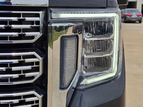 Used 2021 GMC Sierra 2500 Denali w/ Denali Ultimate Package AWD/4WD image 33