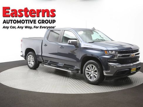 Used 2020 Chevrolet Silverado 1500 LT w/ Convenience Package AWD/4WD image 47
