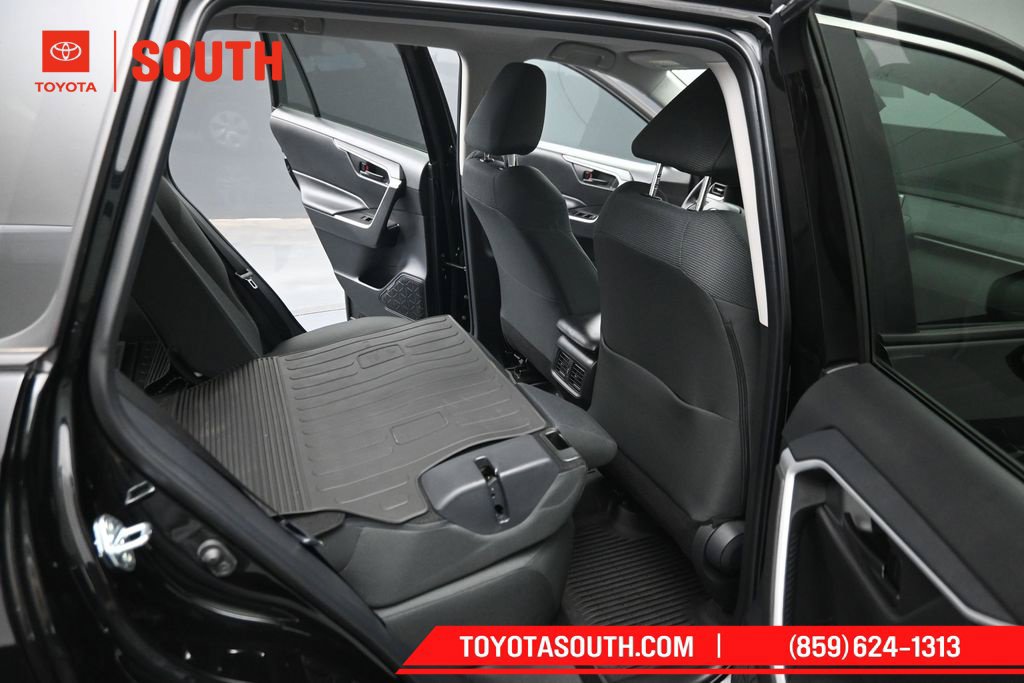 Certified 2025 Toyota RAV4 LE AWD/4WD image 27
