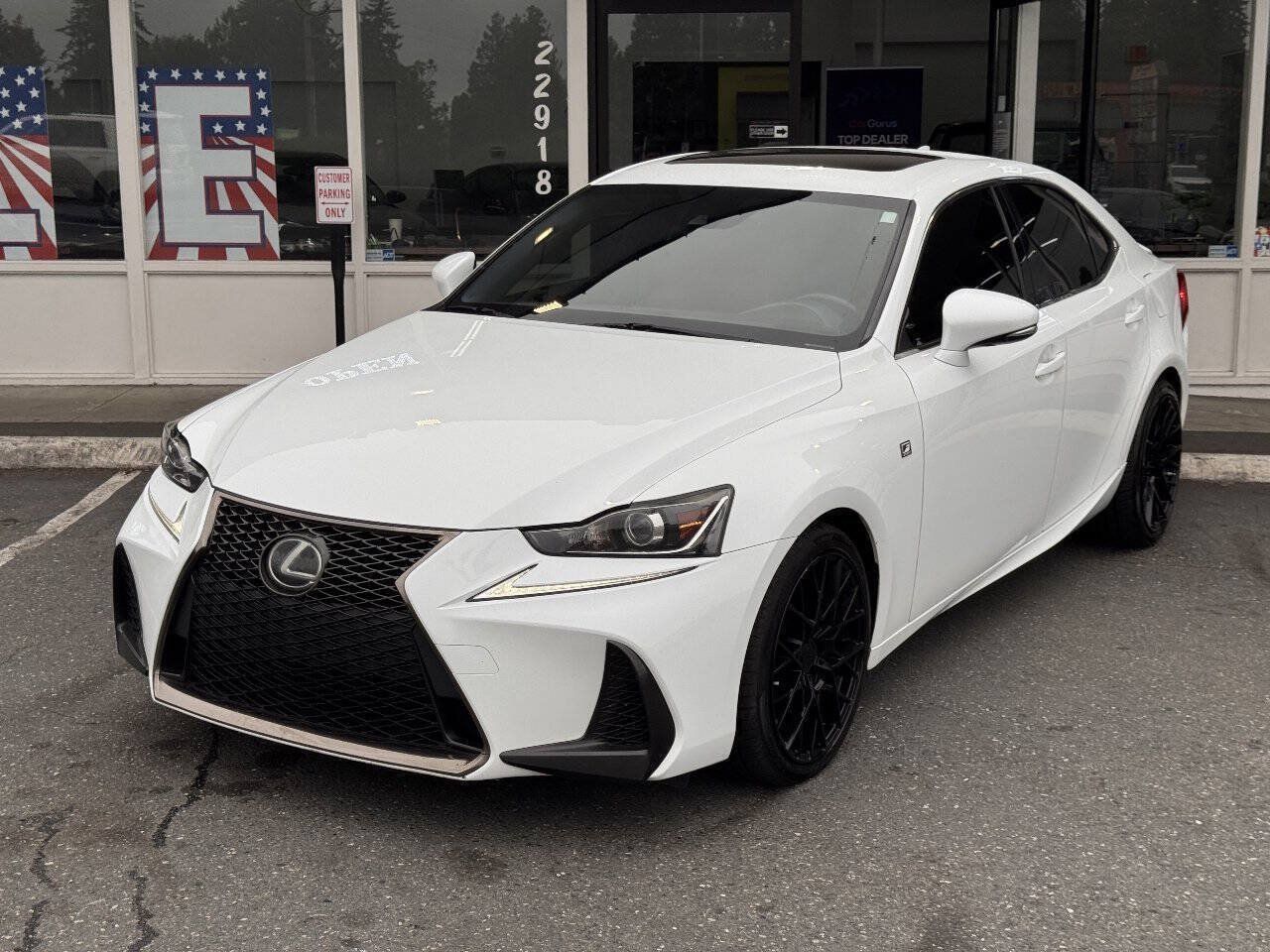 Used 2017 Lexus IS 350 F Sport w/ F Sport Package RWD image 1