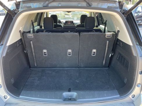 Used 2025 Nissan Pathfinder SV image 51