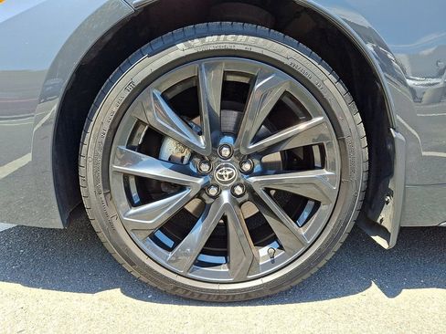 Used 2024 Toyota Corolla SE FWD image 9