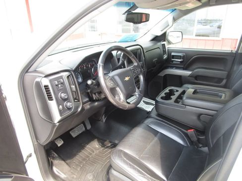 Used 2018 Chevrolet Silverado 1500 LT w/ All Star Edition AWD/4WD image 10