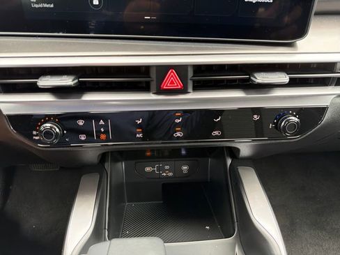 New 2026 Kia Sorento LX FWD image 14
